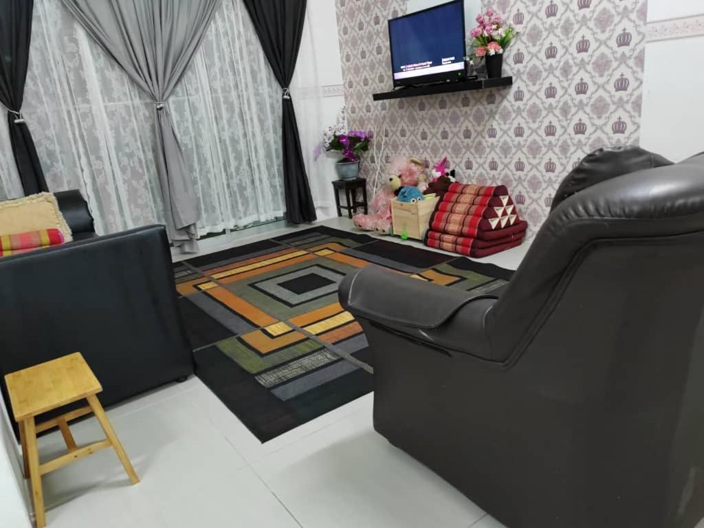 Deq Noor Pangsapuri *